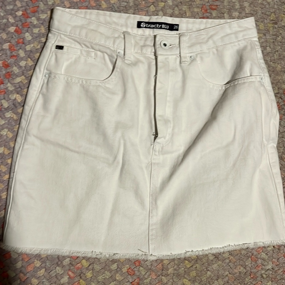 Tractr BLU White Denim mini Skirt